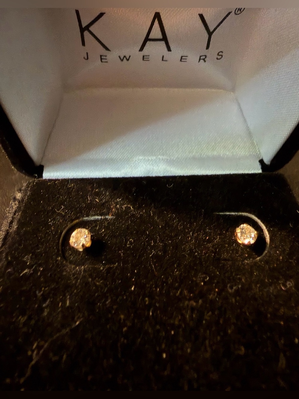 Kay Jewelers 1/2 carat 14kt gold diamond earrings